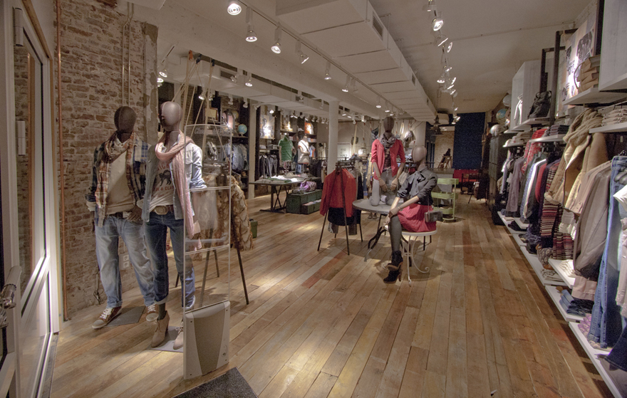 Recoupage en la tienda de Pepe Jeans 